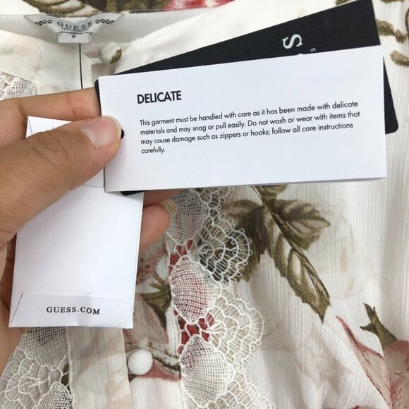 NWT Guess White & Red Floral Long sleeve Button Up Smocked Waist Cold Shoulder S - Picture 13 of 16